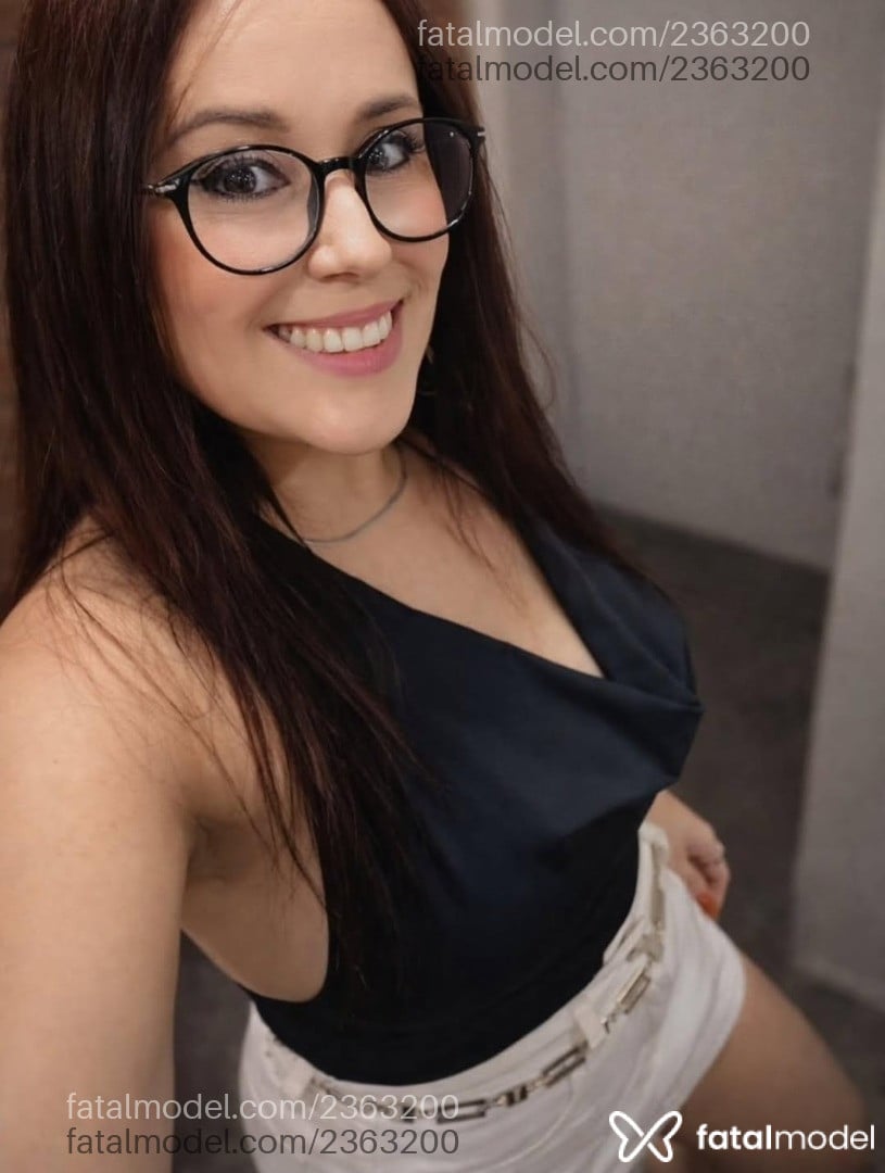 Acompanhante mulher morena (o) de olhos castanhos em Bebedouro - Ravenne
