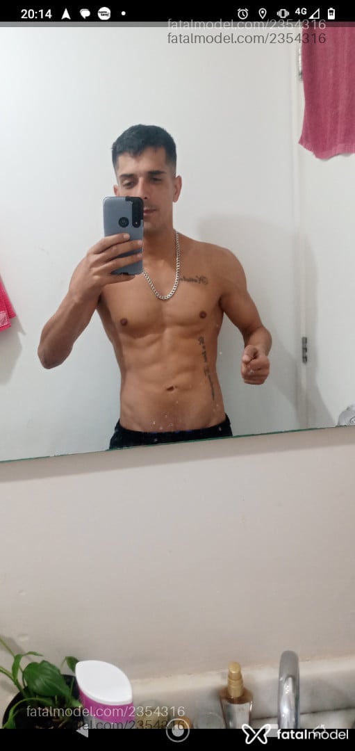 Acompanhante homem morena (o) de olhos pretos em Porto Alegre - Rafael