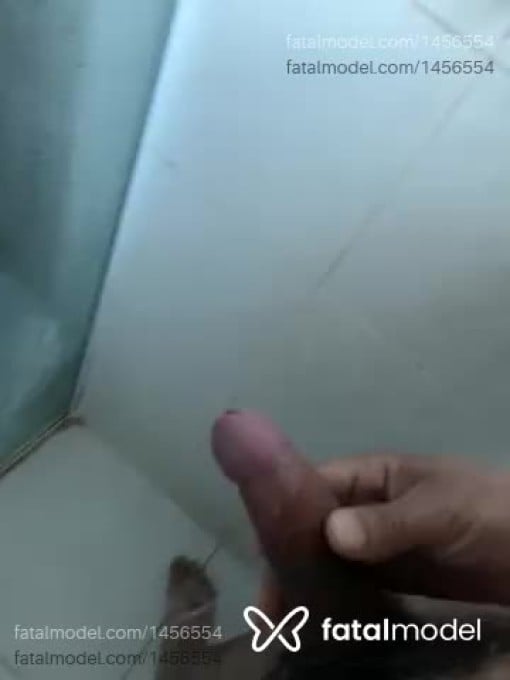 Acompanhante homem morena (o) de olhos castanhos - Júnior Acompanhante homem morena (o) de olhos castanhos - Júnior