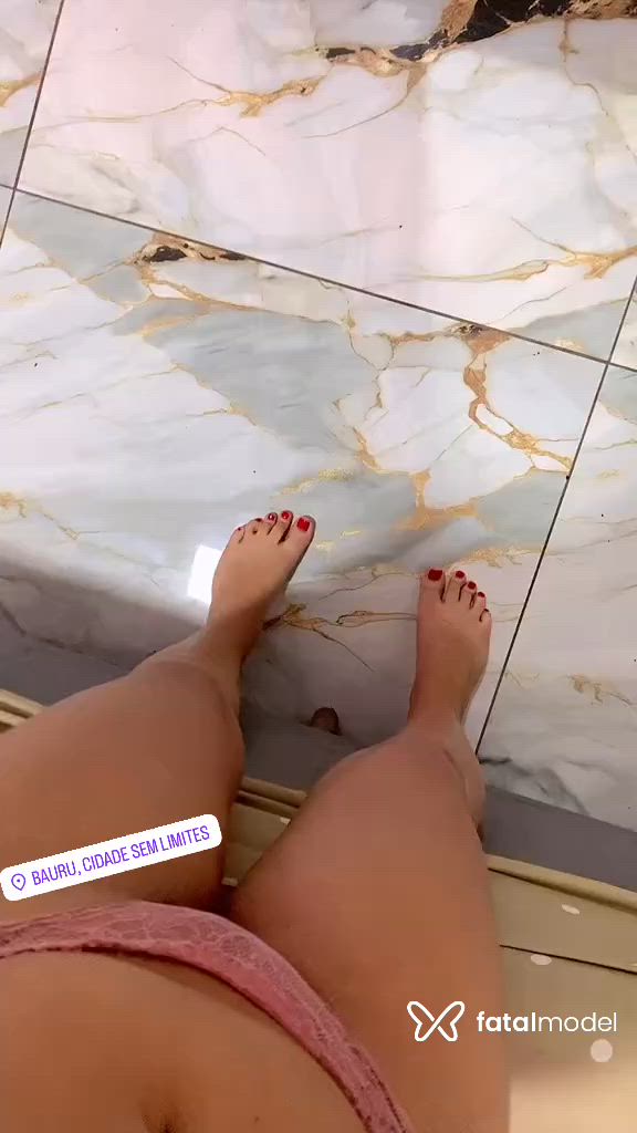 Acompanhante mulher com cabelo castanho de olhos castanhos - Laura