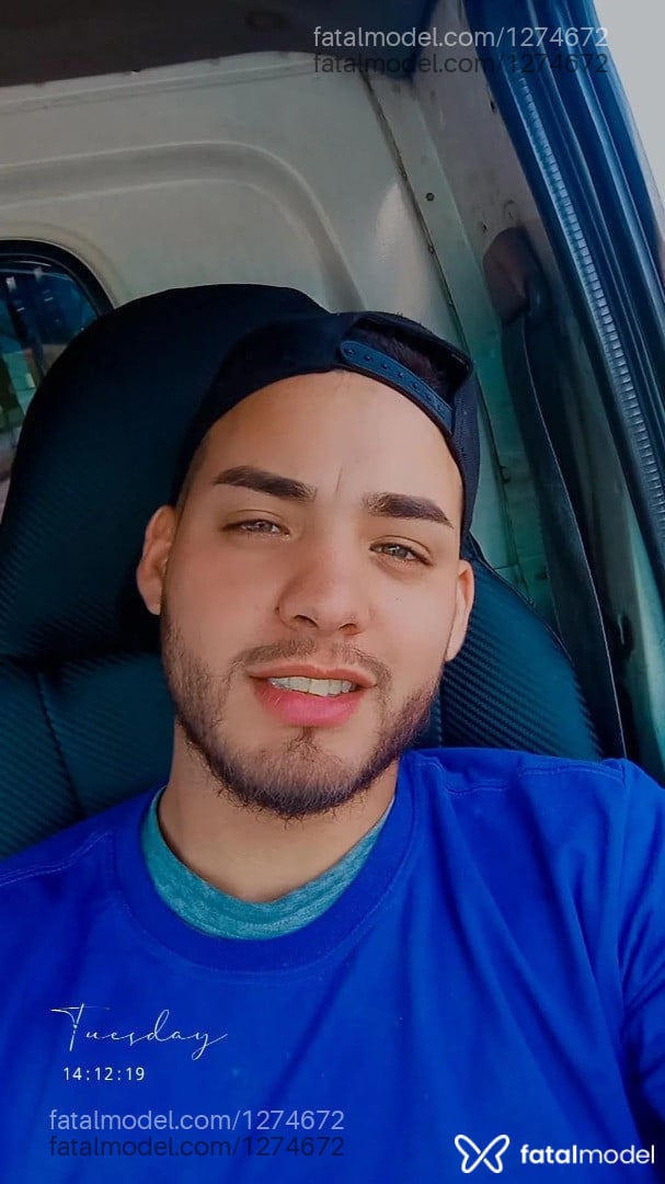 Acompanhante homem morena (o) de olhos verdes em Curitiba - kelvin