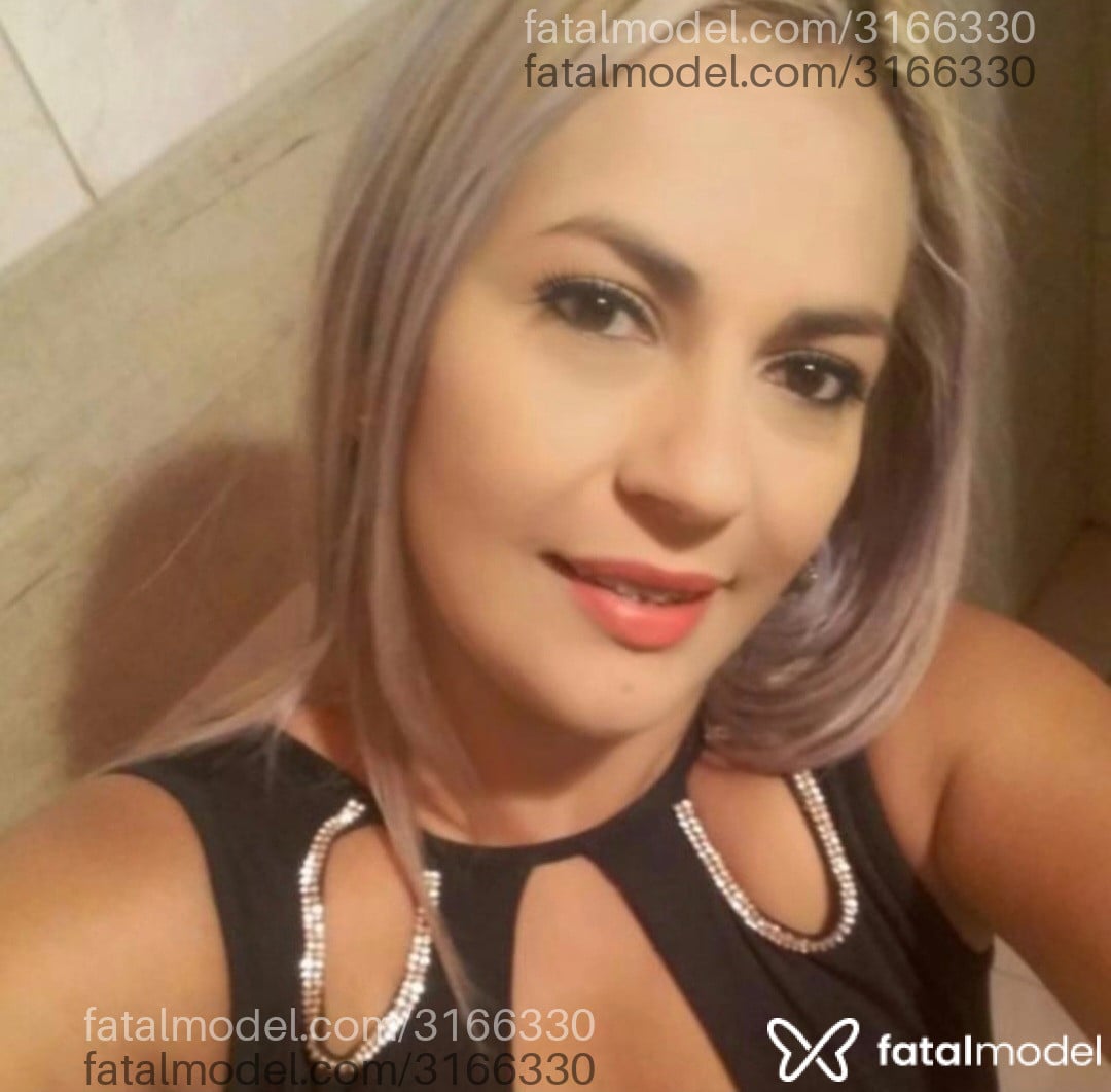 Acompanhante mulher ruiva (o) de olhos castanhos em Cassilândia - Daniela