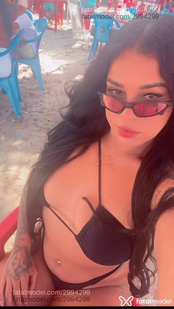 Acompanhante mulher morena (o) de olhos mel em Vitória de Santo Antão Acompanhante mulher morena (o) de olhos mel em Vitória de Santo Antão - Sabrina
