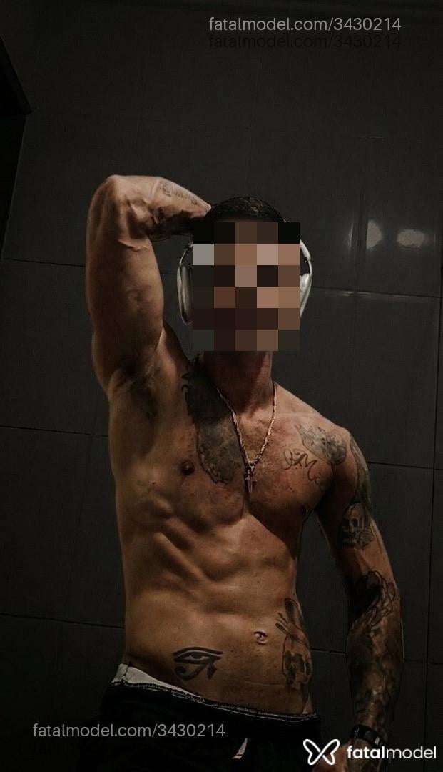 Acompanhante homem com cabelo castanho de olhos castanhos em Araruama - Casalamador