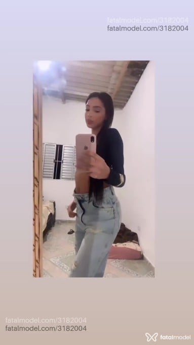 Acompanhante mulher ruiva (o) de olhos castanhos em São Paulo Acompanhante mulher ruiva (o) de olhos castanhos em São Paulo - Stefany