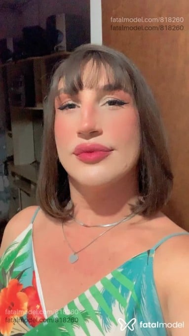 Acompanhante travesti com cabelo castanho de olhos castanhos em Adamantina Acompanhante travesti com cabelo castanho de olhos castanhos em Adamantina - Leonora Brancoo