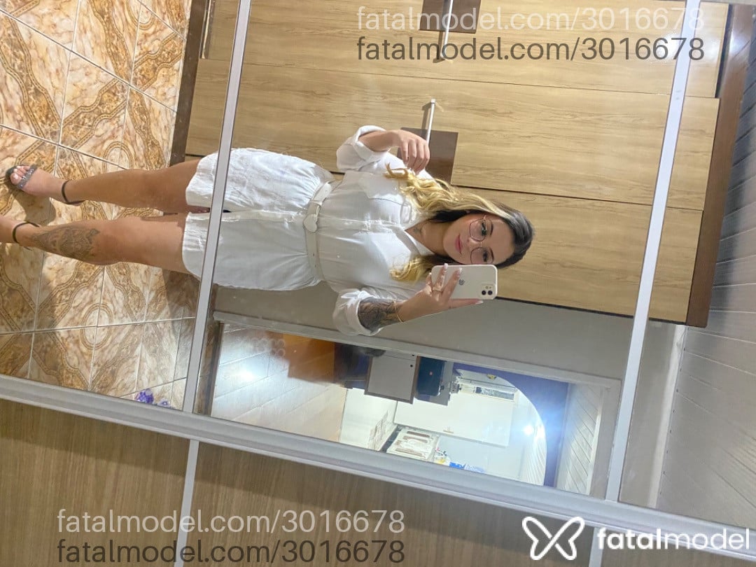 Acompanhante mulher loira (o) de olhos castanhos em Paranaguá - Aline