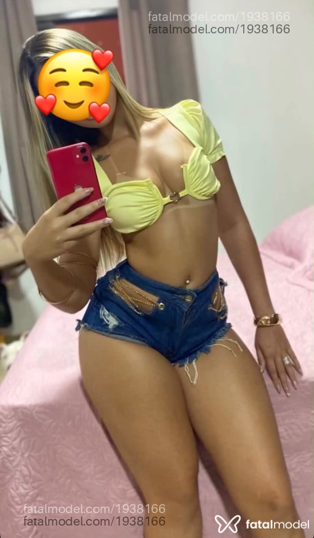 Acompanhante mulher com cabelo castanho de olhos castanhos em Dourados - Gabriella