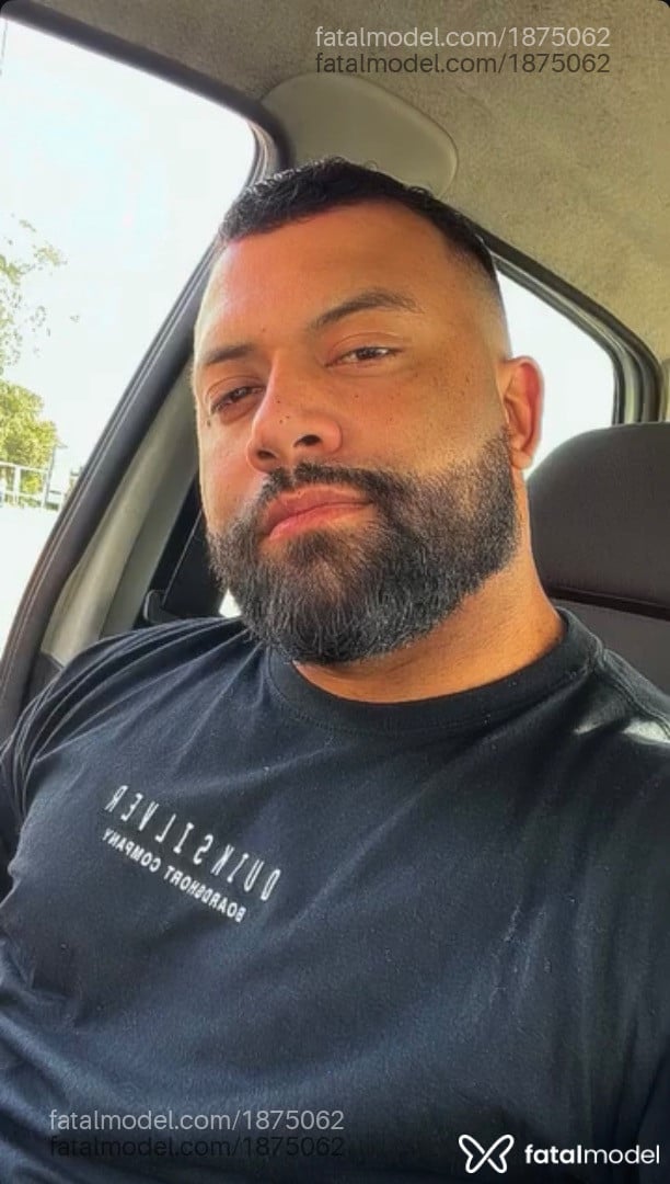 Acompanhante homem morena (o) de olhos castanhos em Porto Alegre - Gabriel Duarte