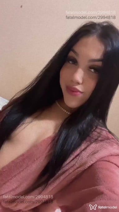 Acompanhante mulher morena (o) de olhos verdes em São José do Rio Preto Acompanhante mulher morena (o) de olhos verdes em São José do Rio Preto - Victoria Silva