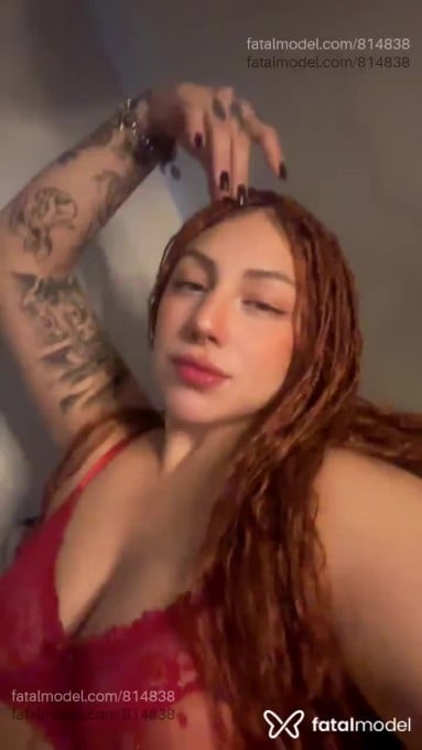 Acompanhante mulher morena (o) de olhos mel em Tubarão - Mahh