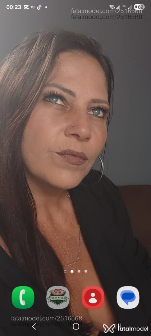 Acompanhante mulher morena (o) de olhos azuis em Jaú Acompanhante mulher morena (o) de olhos azuis em Jaú - Ale