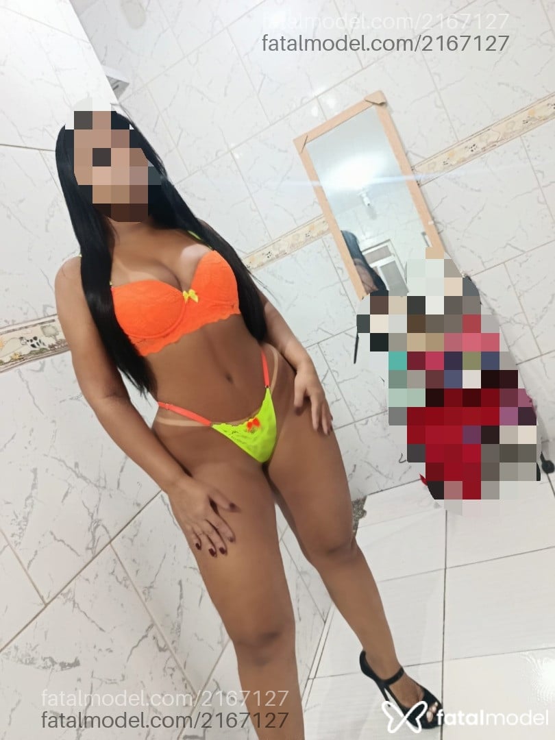 Acompanhante mulher morena (o) de olhos castanhos em São João de Meriti - Cintia Brandão