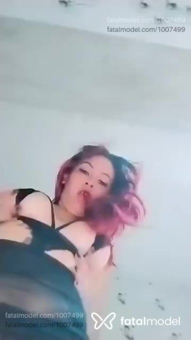 Acompanhante mulher ruiva (o) de olhos mel em Pimenta Bueno Acompanhante mulher ruiva (o) de olhos mel em Pimenta Bueno - Mikaelle