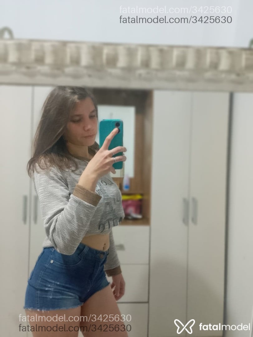 Acompanhante mulher loira (o) de olhos azuis em Lajeado Acompanhante mulher loira (o) de olhos azuis em Lajeado - Sofia Mendes