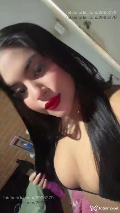 Acompanhante mulher morena (o) de olhos castanhos em Guarujá - Ana Paula Lopes
