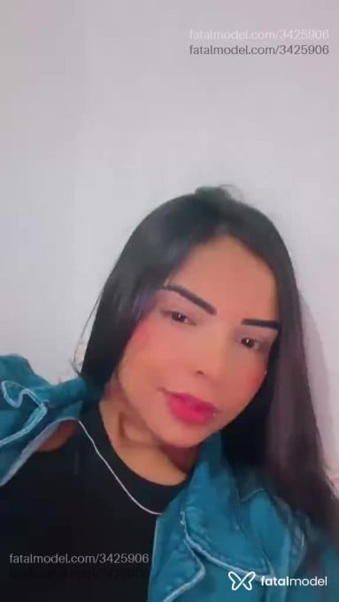 Acompanhante mulher morena (o) de olhos castanhos em Goiânia Acompanhante mulher morena (o) de olhos castanhos em Goiânia - Hayra