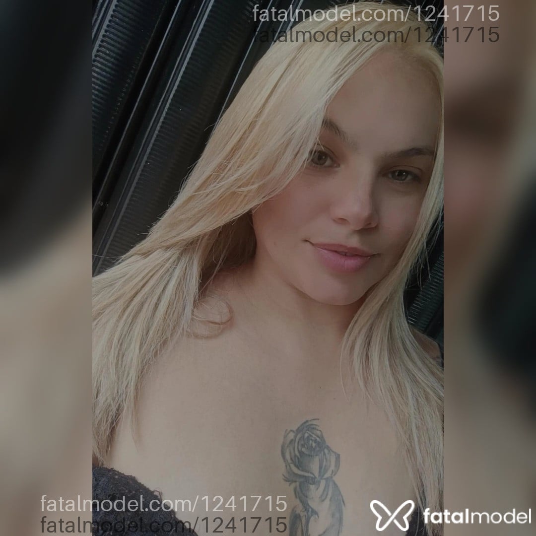 Acompanhante mulher loira (o) de olhos verdes em Capitão Leônidas Marques - Josy Loira