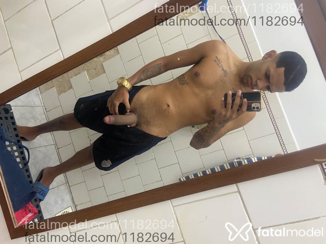 Acompanhante homem com cabelo castanho de olhos castanhos em Rio de Janeiro - Pablo