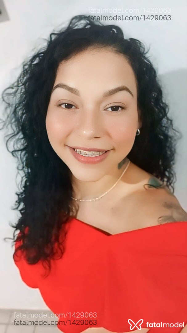 Acompanhante mulher morena (o) de olhos castanhos em Araraquara - Michelle Mendes