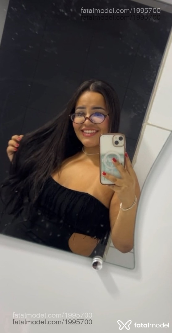 Acompanhante mulher morena (o) de olhos castanhos - Jessica Ferraz