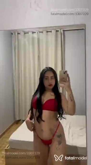 Acompanhante mulher morena (o) de olhos castanhos em Guarulhos Acompanhante mulher morena (o) de olhos castanhos em Guarulhos - Rebeca