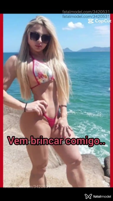 Acompanhante mulher loira (o) de olhos verdes em Virtual Acompanhante mulher loira (o) de olhos verdes em Virtual - Rafaella Oliveira