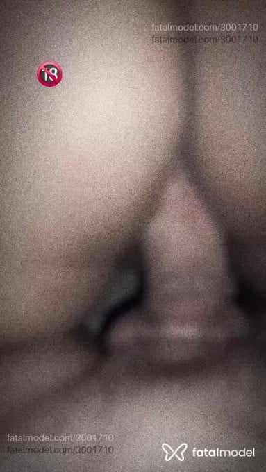 Acompanhante mulher morena (o) de olhos castanhos - Laise Acompanhante mulher morena (o) de olhos castanhos - Laise