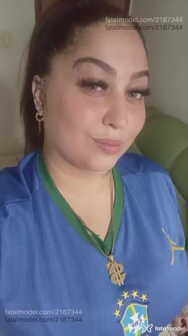 Acompanhante mulher loira (o) de olhos verdes em Belo Horizonte Acompanhante mulher loira (o) de olhos verdes em Belo Horizonte - Kamila