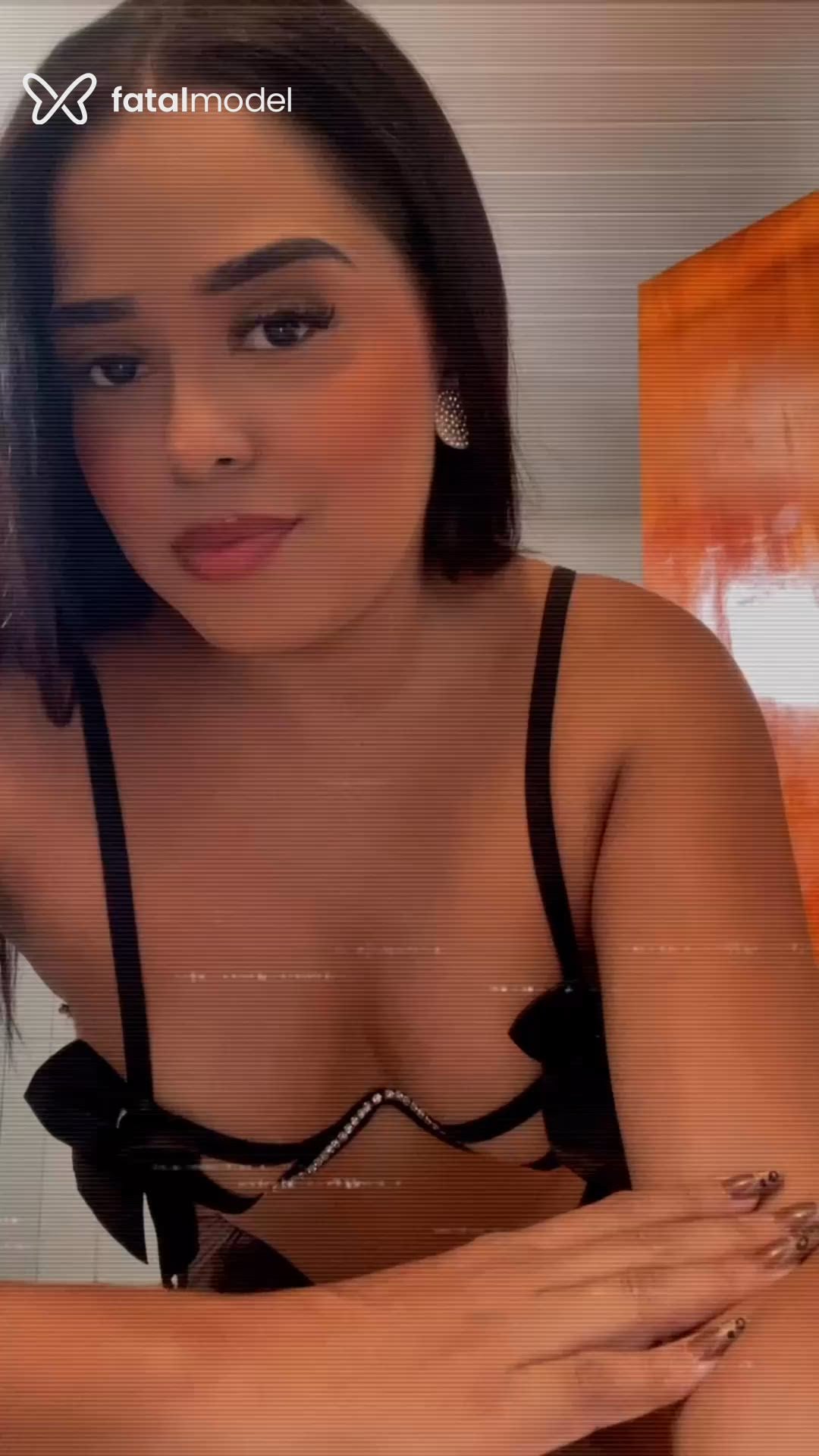 Acompanhante mulher morena (o) de olhos castanhos em Patos - Juliana
