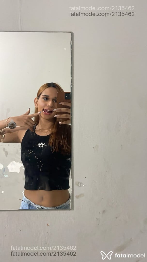 Acompanhante mulher trans morena (o) de olhos castanhos em Juazeiro - Maria