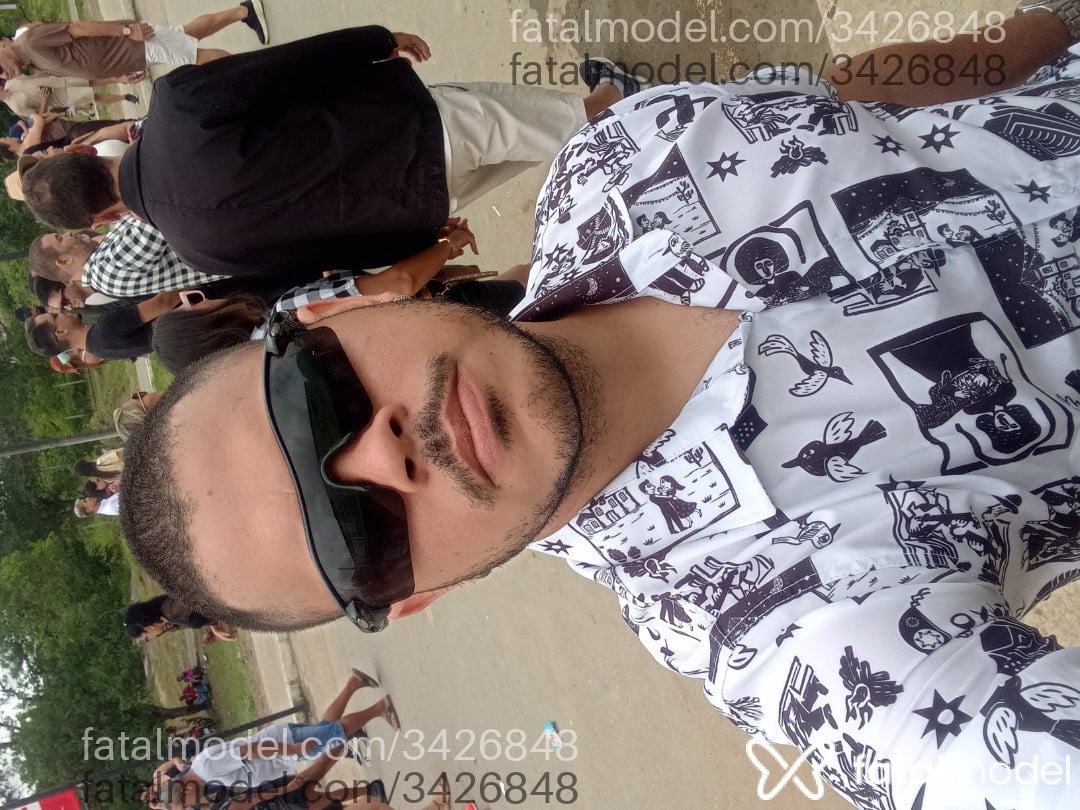 Acompanhante homem morena (o) de olhos castanhos em Recife - Netotjs