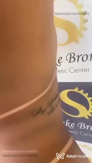 Acompanhante mulher com cabelo castanho de olhos pretos em Petrolina Acompanhante mulher com cabelo castanho de olhos pretos em Petrolina - Sol