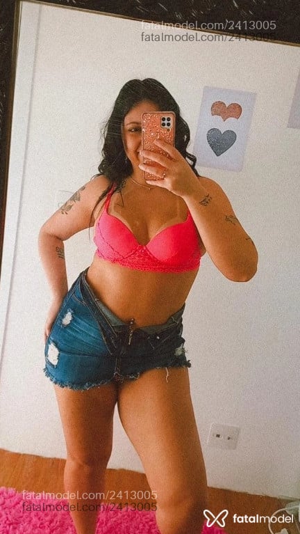 Acompanhante mulher morena (o) de olhos castanhos em Pelotas - Bia Santos