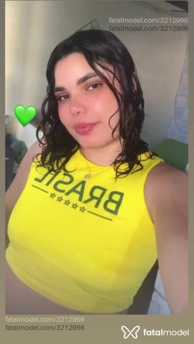 Acompanhante mulher morena (o) de olhos castanhos em Virtual - Cliaaa