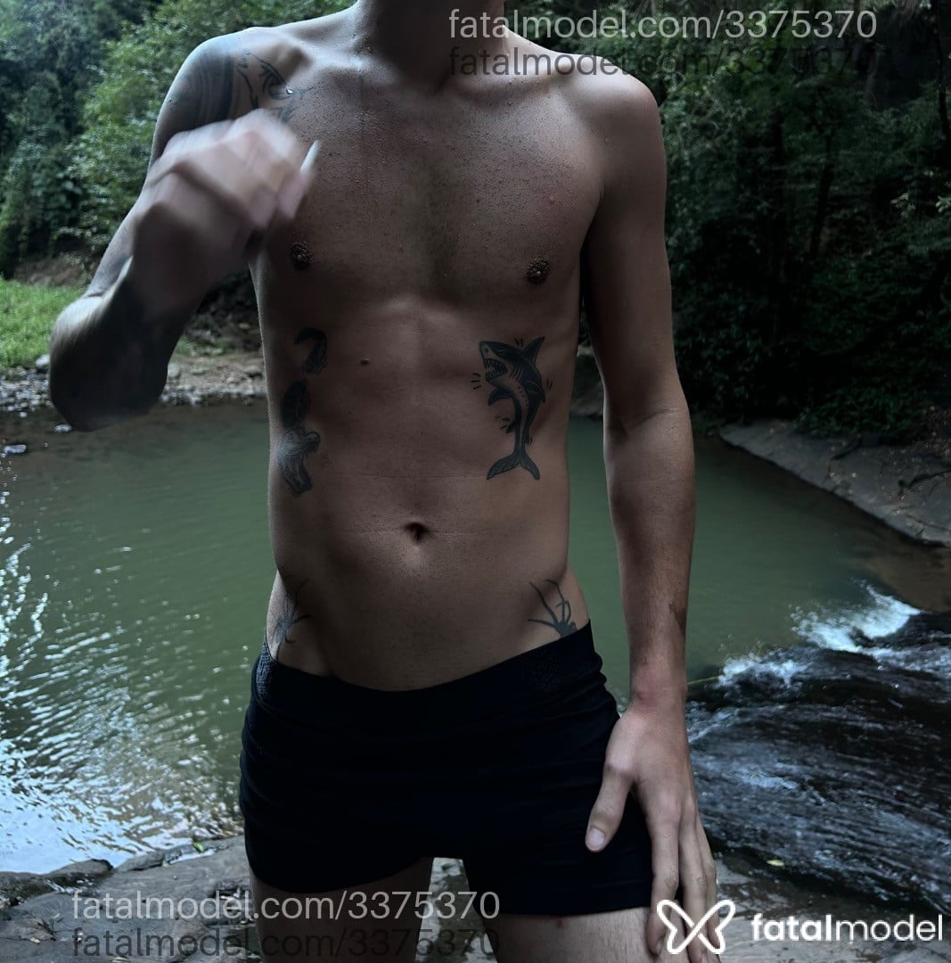 Acompanhante homem com cabelo castanho de olhos castanhos em Botucatu - Matteo Voss