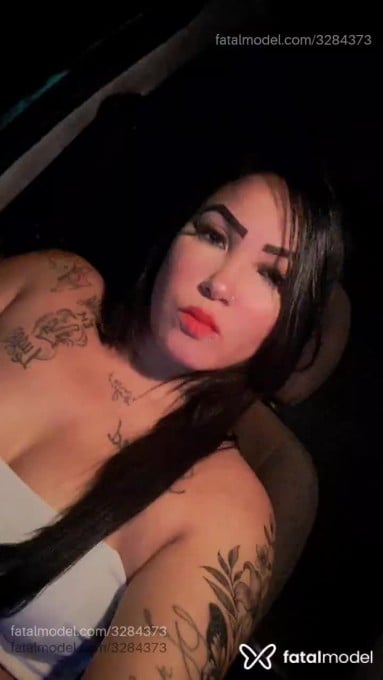 Acompanhante mulher morena (o) de olhos castanhos - Morena Rosy Acompanhante mulher morena (o) de olhos castanhos - Morena Rosy