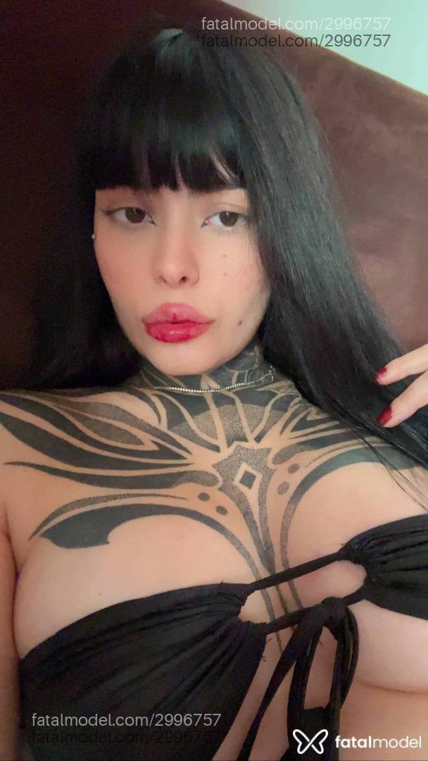 Acompanhante mulher morena (o) de olhos castanhos - Nicoli