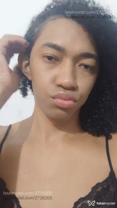 Acompanhante mulher trans morena (o) de olhos castanhos em Rio de Janeiro Acompanhante mulher trans morena (o) de olhos castanhos em Rio de Janeiro - Chris