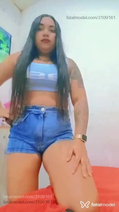 Acompanhante mulher morena (o) de olhos castanhos - Jana Acompanhante mulher morena (o) de olhos castanhos - Jana