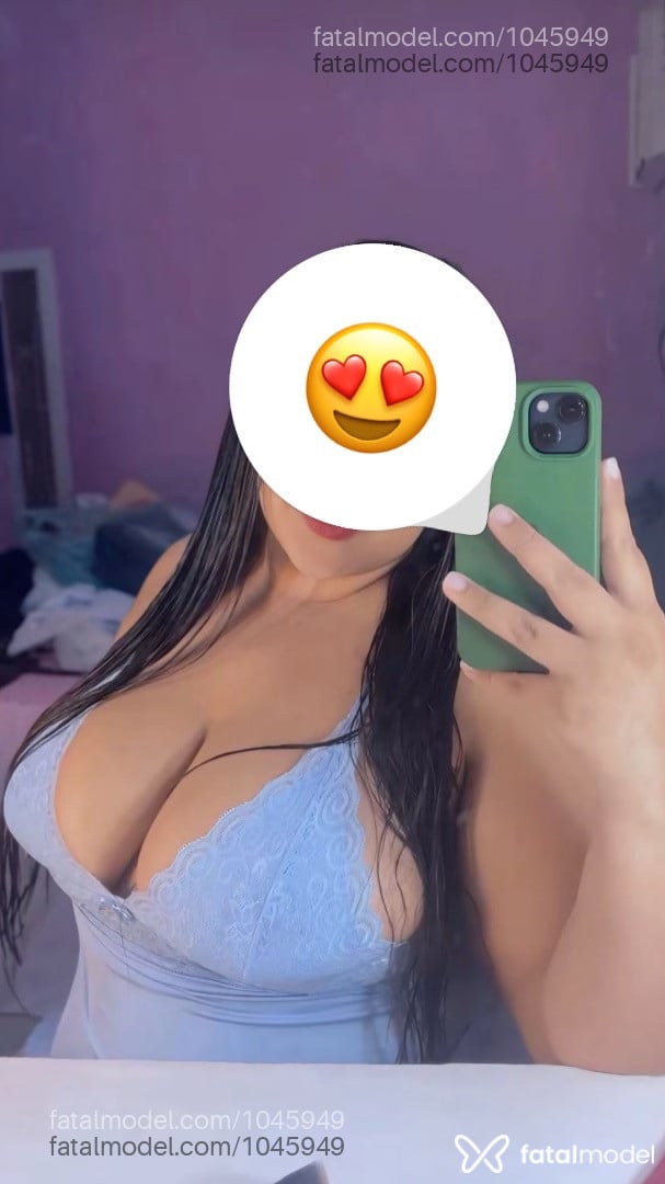 Acompanhante mulher com cabelo colorido de olhos castanhos em Uruguaiana - Branquinhagg
