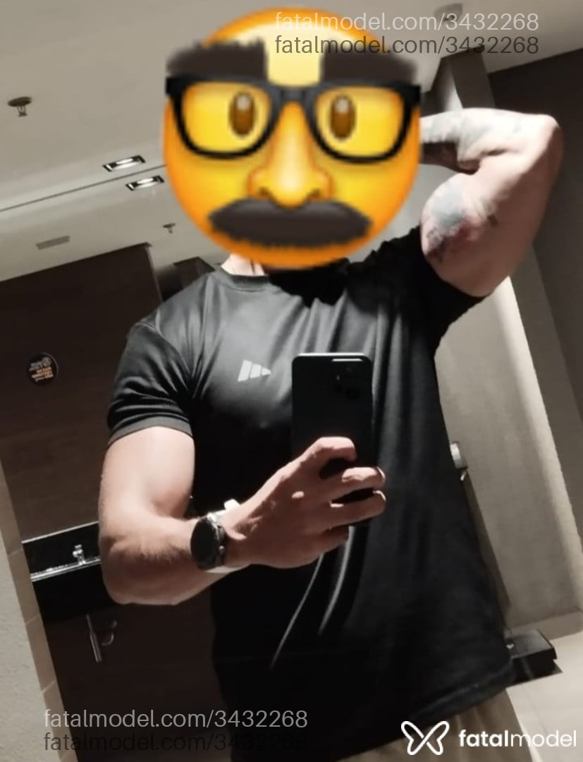 Acompanhante homem com cabelo castanho de olhos pretos em Recife - Mikee
