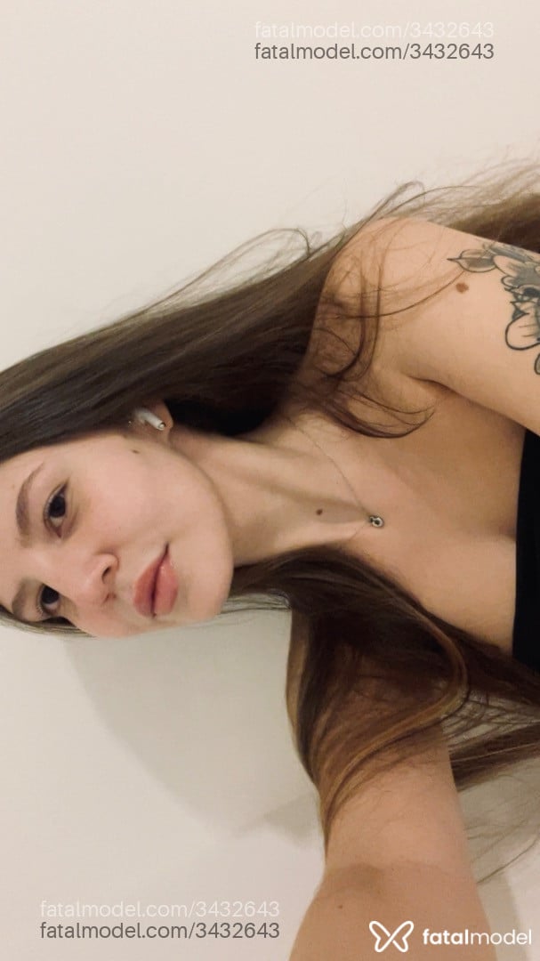Acompanhante mulher loira (o) de olhos castanhos em São Paulo - Mariana