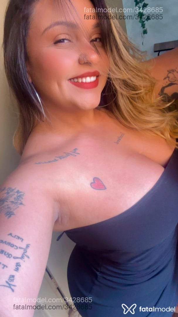 Acompanhante mulher loira (o) de olhos castanhos em São Paulo - Bárbara Lemos