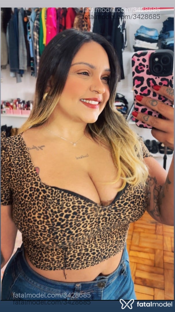 Acompanhante mulher loira (o) de olhos castanhos em São Paulo - Bárbara Lemos
