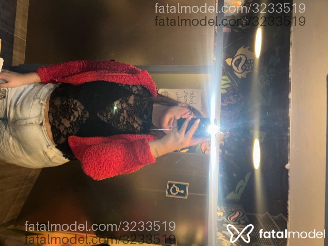 Acompanhante mulher trans loira (o) de olhos mel em Limeira - Pam