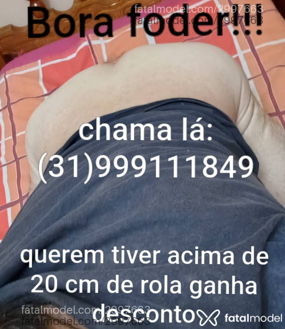 Acompanhante homem com cabelo castanho de olhos castanhos - Sahmael