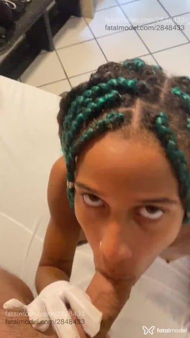 Acompanhante mulher com cabelo castanho de olhos mel em Jaboatão dos Guararapes Acompanhante mulher com cabelo castanho de olhos mel em Jaboatão dos Guararapes - Rayane