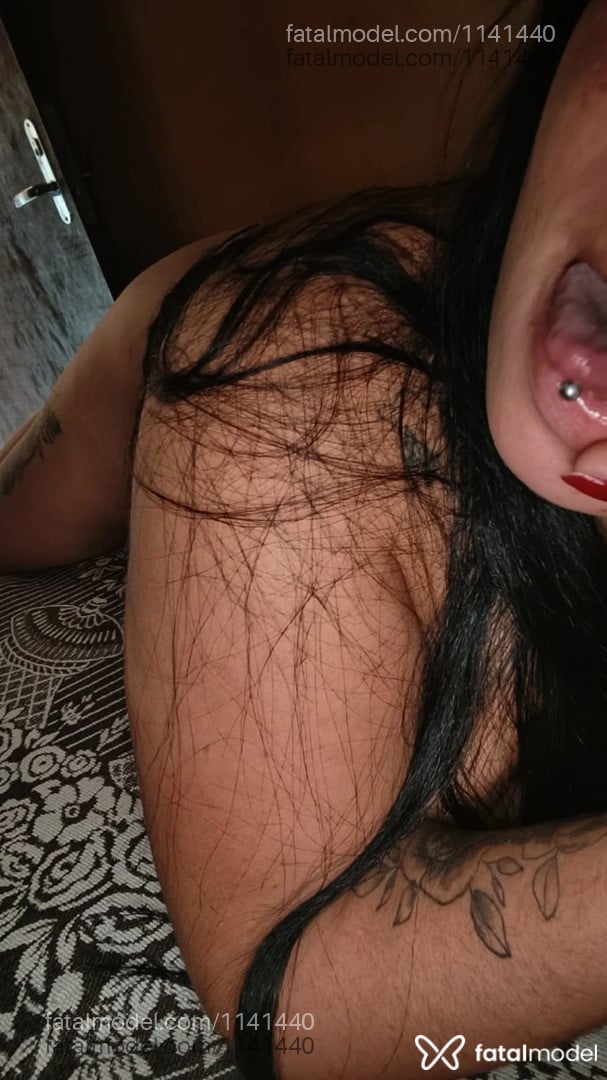 Acompanhante mulher morena (o) de olhos castanhos em Ji-Paraná - Pandora Mayer
