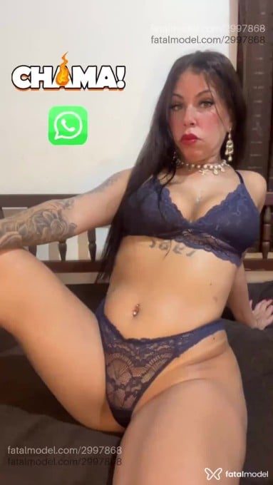 Acompanhante mulher morena (o) de olhos verdes em Virtual - Thalita Monet